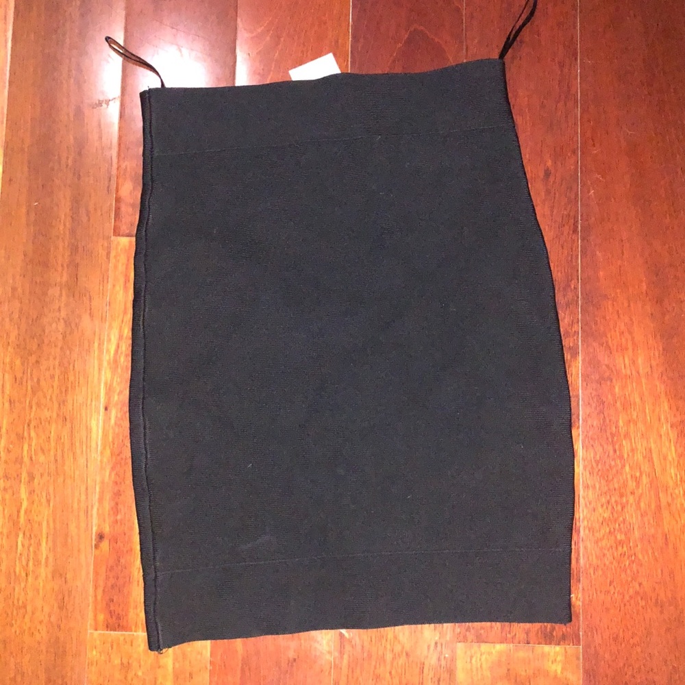 BCBG black bandage skirt Size XS